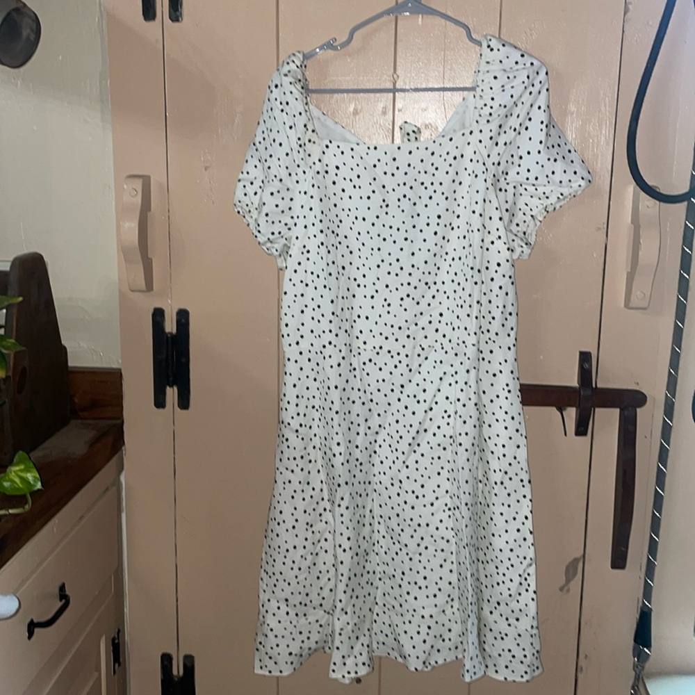 LOFT CUTE polka dot dress, NWT
